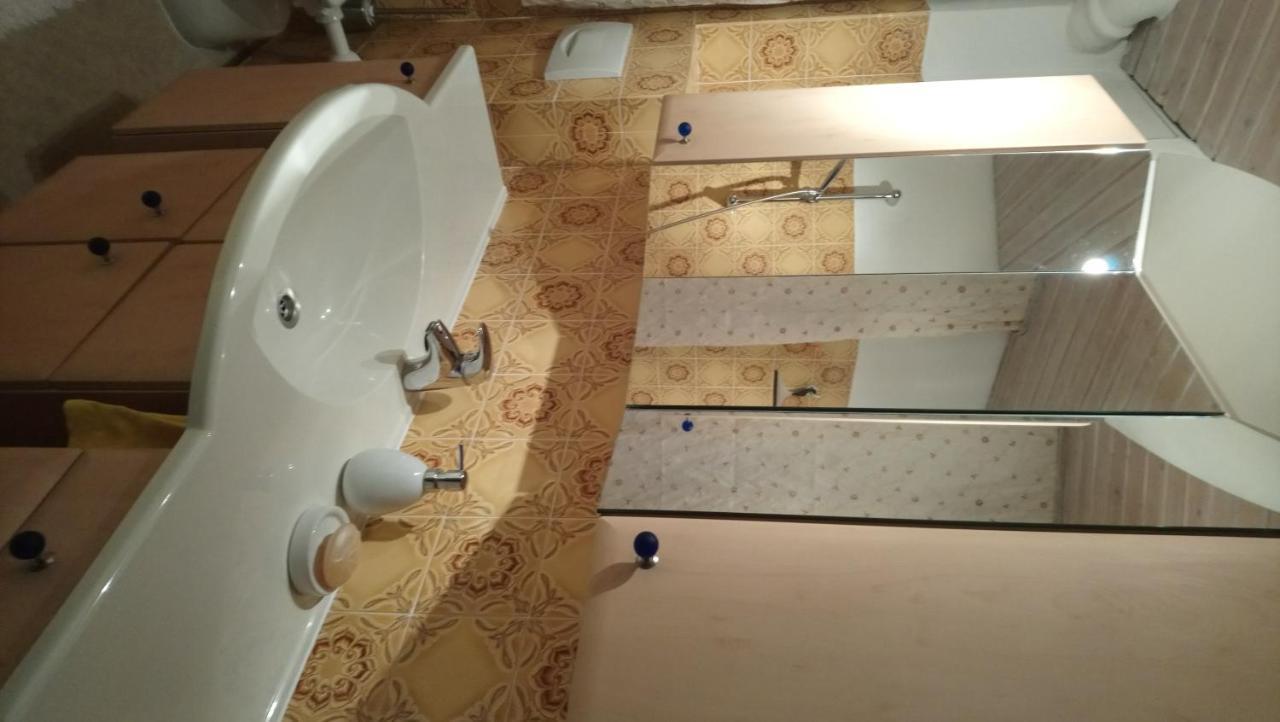 Casa La Collina Delle Ginestre Apartment Eberbach  Bagian luar foto